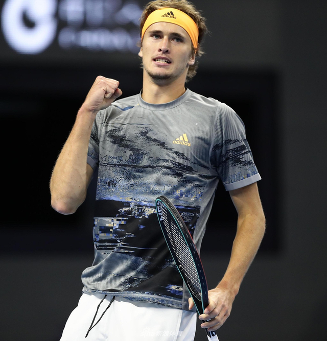 竞技上进行 竞技上进行