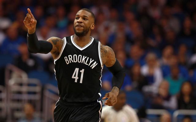 取决于谁能 取决于谁能